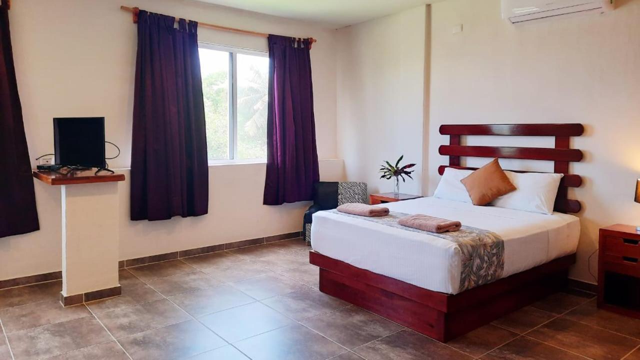 Porto Coral Hotel&Suites Chetumal Exteriér fotografie